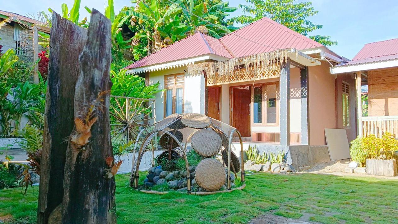 Lontart Guesthouse Nggorang Esterno foto